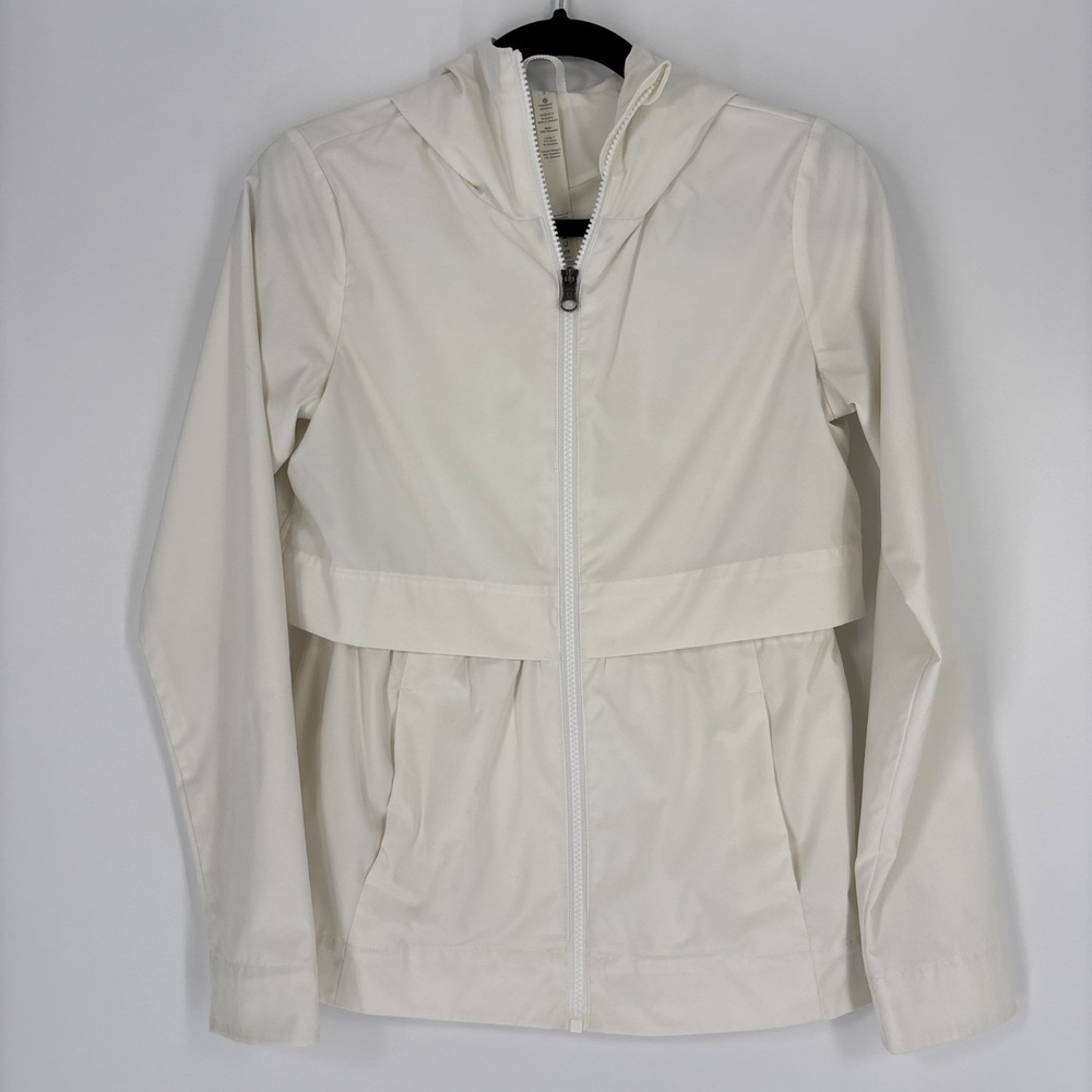 Lululemon Women's Lightweight Jacket - Size 2